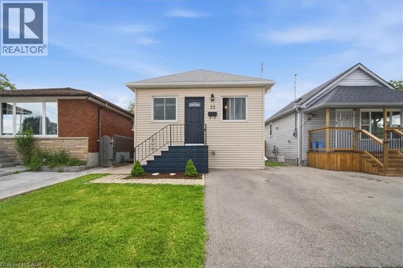 22 DELENA Avenue North, Hamilton, Ontario, L8H6B4, Hamilton, Ontario — photo 1 of 5