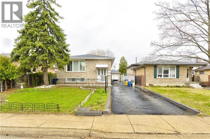 78 MARKSON Crescent, Hamilton, Ontario, L8T4W4, Hamilton, Ontario — photo 1 of 5