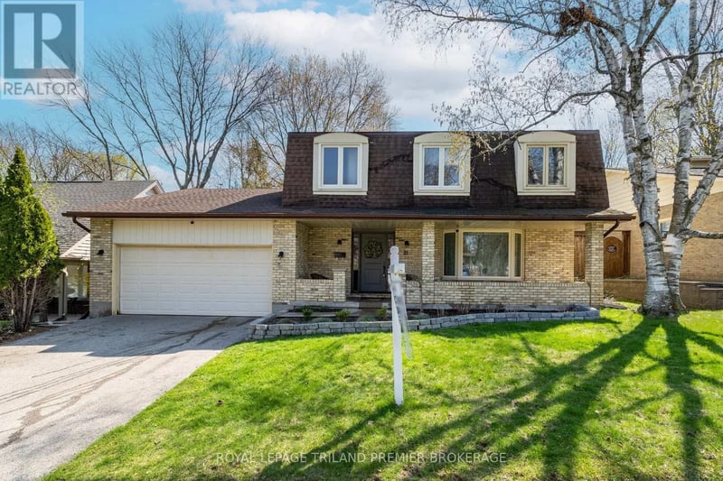 31 Foxcroft Crescent, London South (South K), Ontario, N6K3A3, London South (South K), Ontario — photo 1 of 5