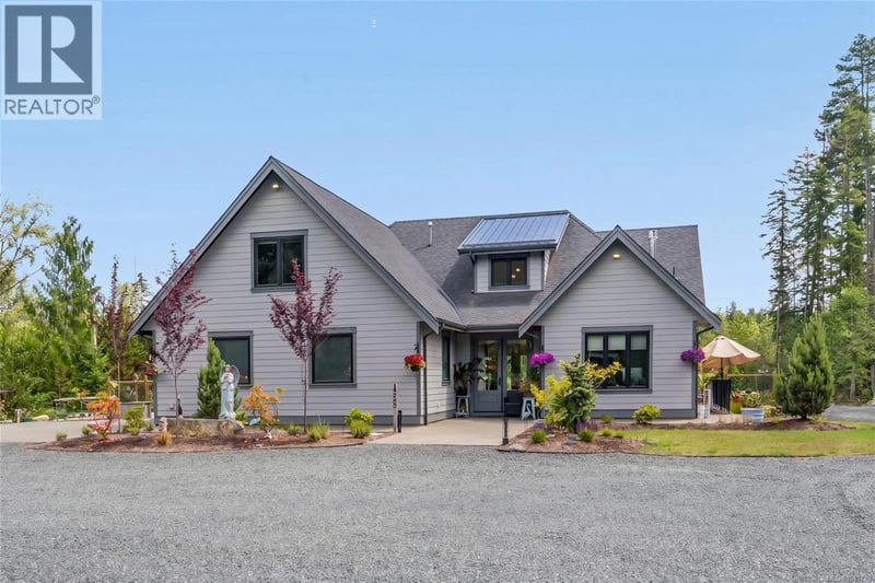 1248 Station Road, Coombs, British Columbia, V0R1M0, Coombs, British Columbia — photo 1 of 5