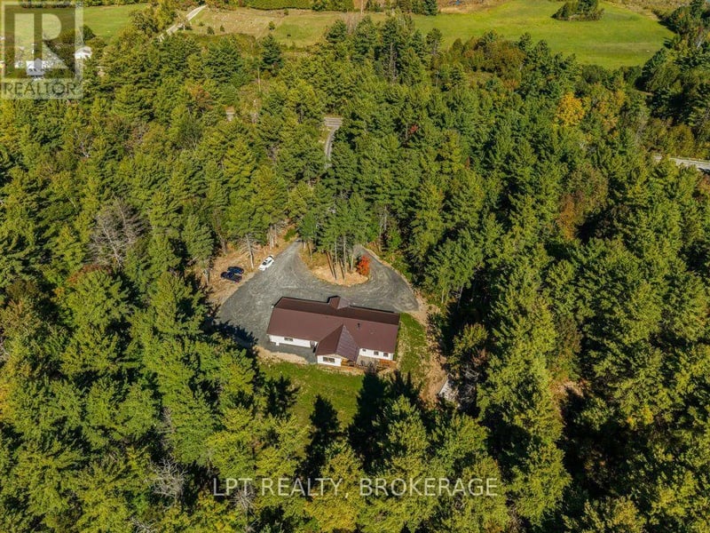 1913 Wagarville Road, Frontenac (Frontenac Centre), Ontario, K0H2K0, Frontenac (Frontenac Centre), Ontario — photo 1 of 5