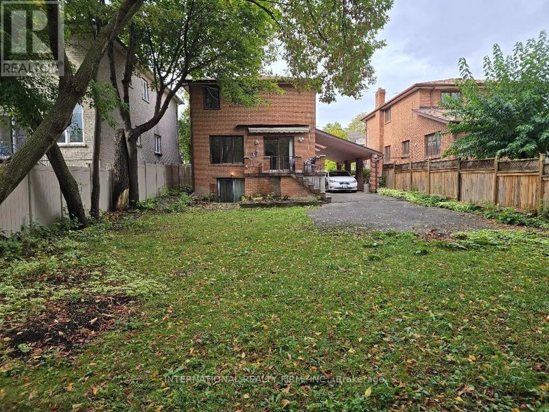 607 Coldstream Avenue, Toronto (Englemount-Lawrence), Ontario, M6B2L1, Toronto (Englemount-Lawrence), Ontario — photo 1 of 5
