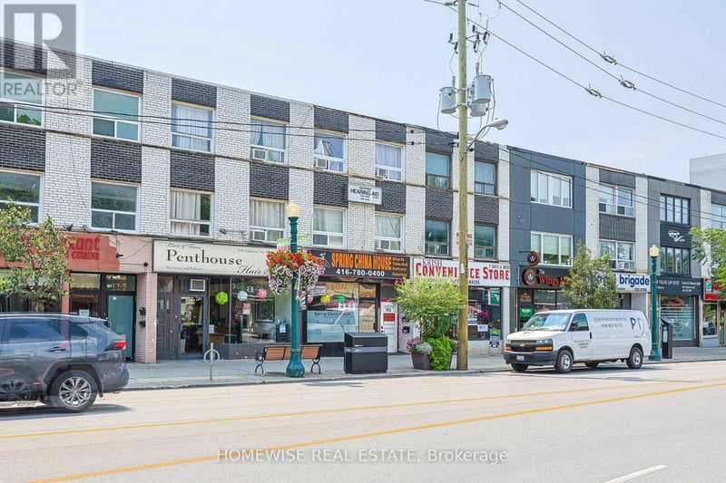 #Rear 961A Eglinton Avenue, Toronto (Humewood-Cedarvale), Ontario, M6C2C4, Toronto (Humewood-Cedarvale), Ontario — photo 1 of 5