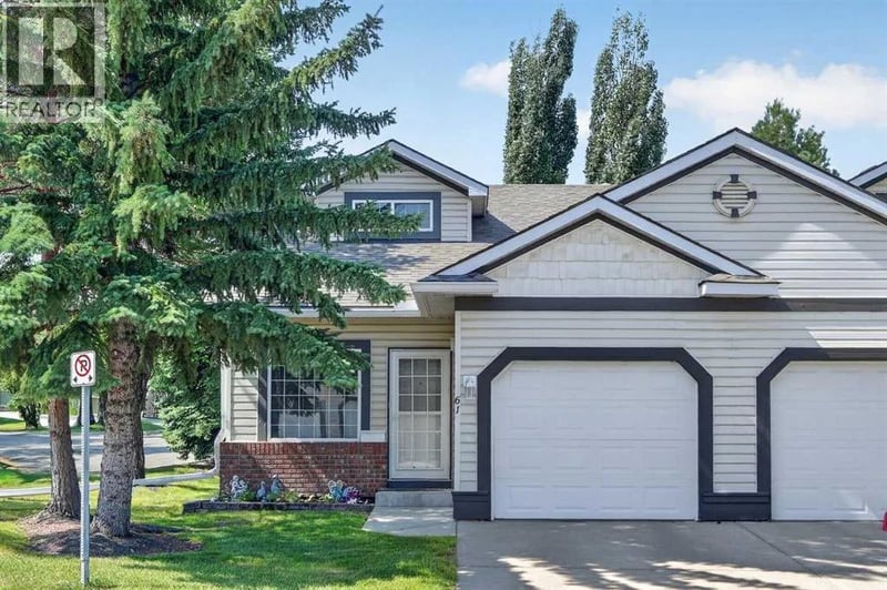 61 Somervale Point Southwest, Calgary, Alberta, T2Y3K4, Calgary, Alberta — photo 1 of 5