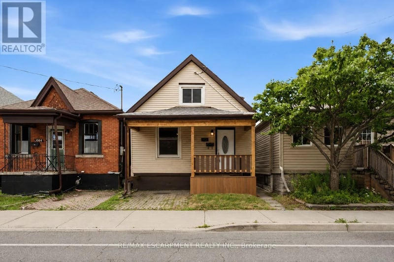 1062 Cannon Street East, Hamilton (Hill Park), Ontario, L8L2H8, Hamilton (Hill Park), Ontario — photo 1 of 5