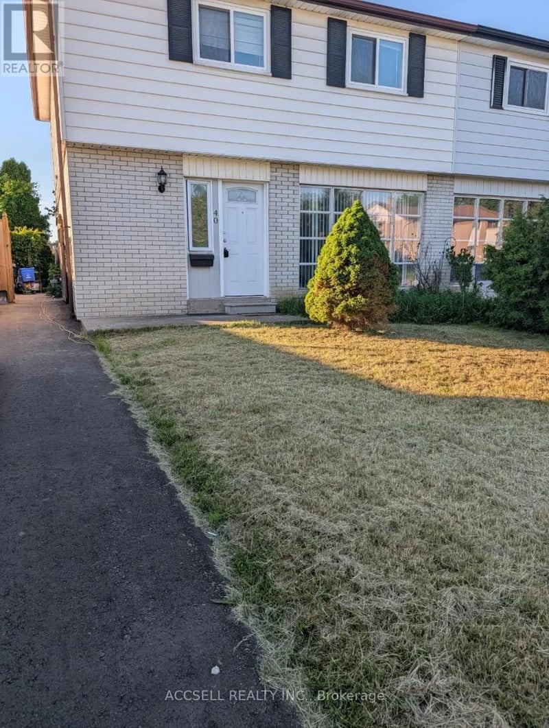 40 Flamingo Crescent, Brampton (Southgate), Ontario, L6T2G5, Brampton (Southgate), Ontario — photo 1 of 4