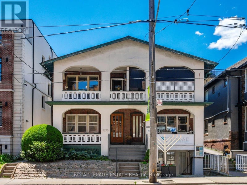 2275 Queen Street East, Toronto (The Beaches), Ontario, M4E1G5, Toronto (The Beaches), Ontario — photo 1 of 5