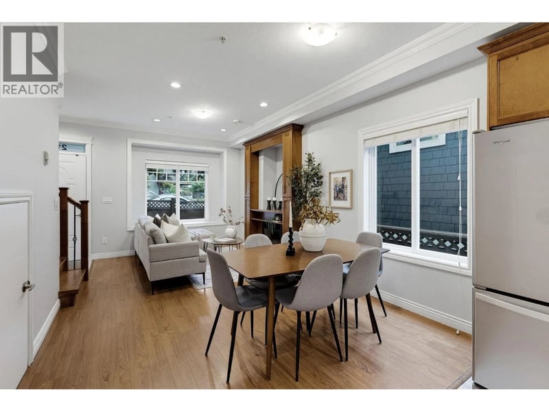 2139 TRIUMPH Street, Vancouver, British Columbia, V5L1L1, Vancouver, British Columbia — photo 1 of 5