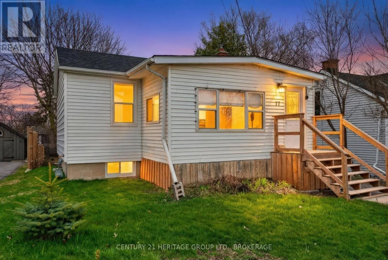 77 Portsmouth Avenue, Kingston (Central City West), Ontario, K7M1V4, Kingston (Central City West), Ontario — photo 1 of 5