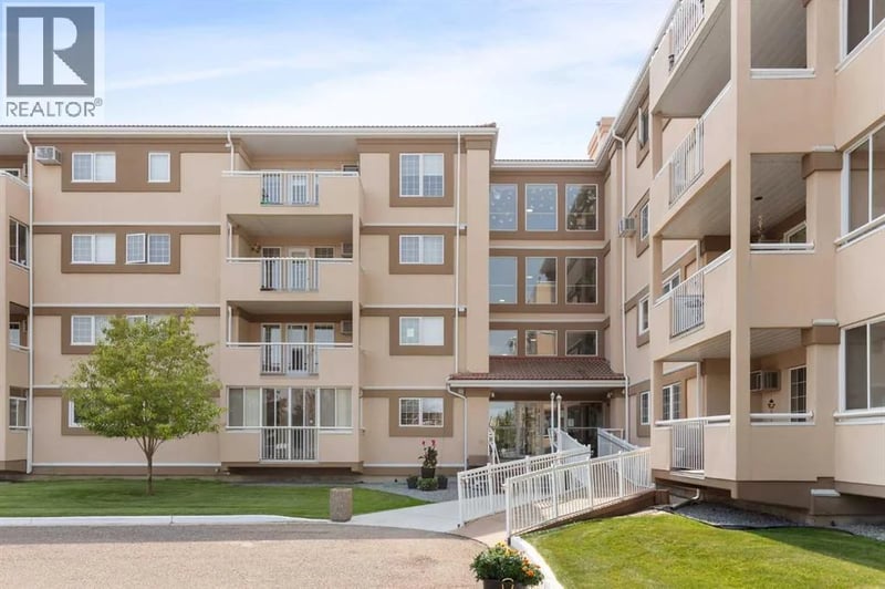 22 Park Meadows Drive Southeast, Medicine Hat, Alberta, T1B4E8, Medicine Hat, Alberta — photo 1 of 5
