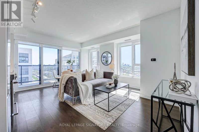 #2008 30 Samuel Wood Way, Toronto (Islington-City Centre West), Ontario, M9B0C9, Toronto (Islington-City Centre West), Ontario — photo 1 of 5
