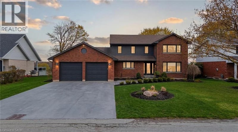 890 PERKIN Crescent, Listowel, Ontario, N4W3R8, Listowel, Ontario — photo 1 of 5