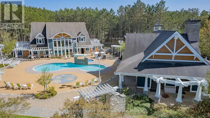 #V12 W9 1020 Birch Glen Road, Lake of Bays (Mclean), Ontario, P0B1A0, Lake of Bays (Mclean), Ontario — photo 1 of 5