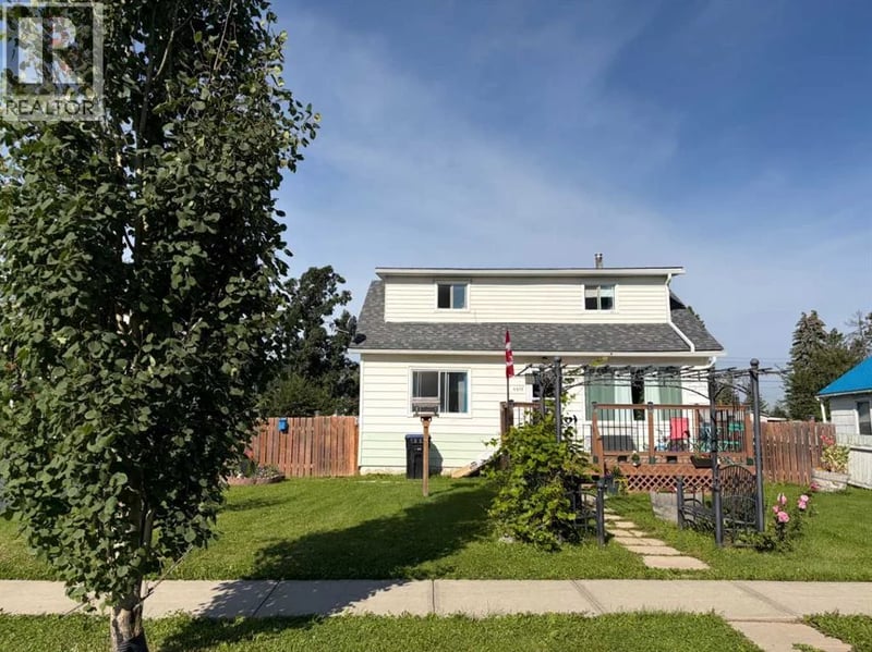 4618 53 Street, Mayerthorpe, Alberta, T0E1N0, Mayerthorpe, Alberta — photo 1 of 5