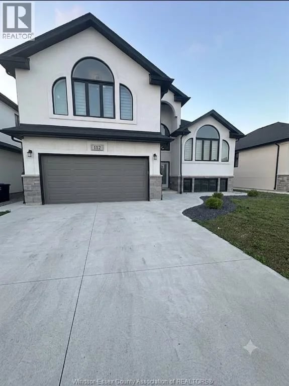 #UPPER 112 KINGSBRIDGE Drive, Amherstburg, Ontario, N9V4B6, Amherstburg, Ontario — photo 1 of 5