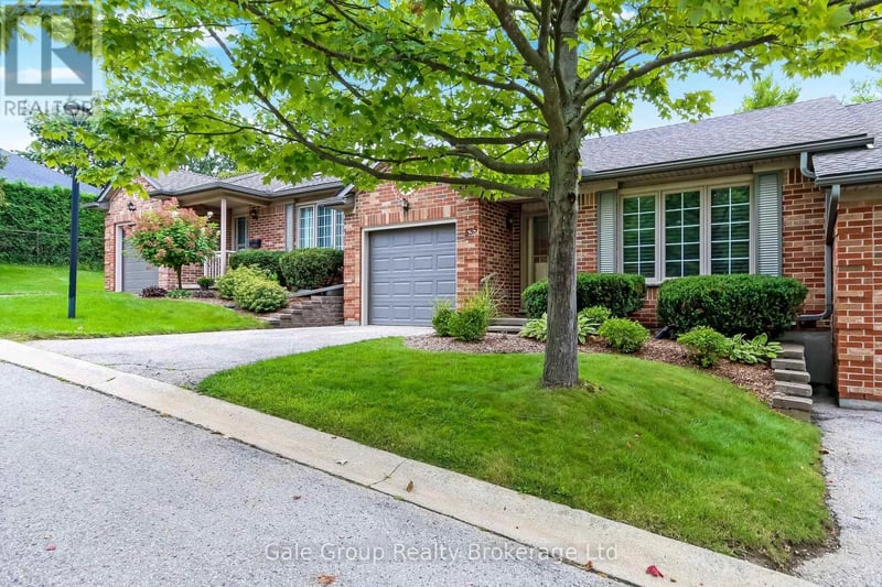 535 Nova Scotia Court, Woodstock (Woodstock - South), Ontario, N4S8Z3, Woodstock (Woodstock - South), Ontario — photo 1 of 5
