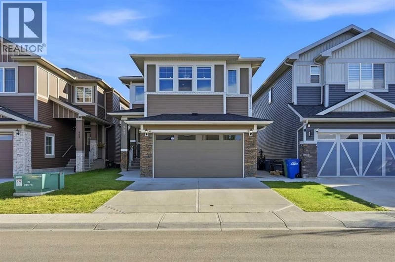 965 Midtown Avenue Southwest, Airdrie, Alberta, T4B3C5, Airdrie, Alberta — photo 1 of 5