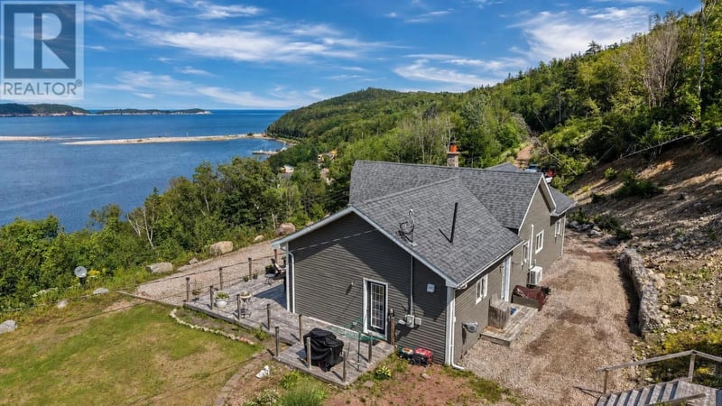 39132 Cabot Trail, Ingonish Ferry, Nova Scotia, B0C1L0, Ingonish Ferry, Nova Scotia — photo 1 of 5
