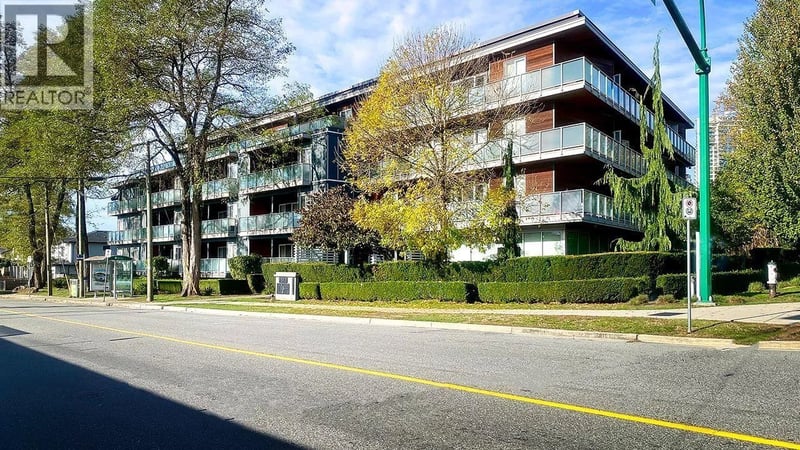#106 7377 14TH Avenue, Burnaby, British Columbia, V3N1Z7, Burnaby, British Columbia — photo 1 of 5