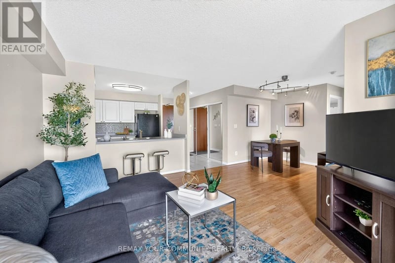 #721 3 ELLESMERE Street, Richmond Hill (Langstaff), Ontario, L4B4N2, Richmond Hill (Langstaff), Ontario — photo 1 of 5