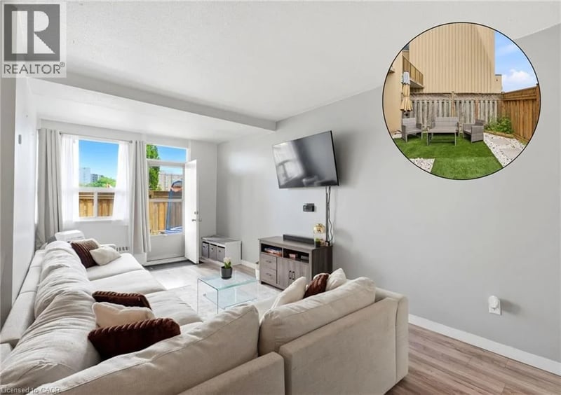 #17 15 NICKLAUS Drive, Hamilton, Ontario, L8K5J5, Hamilton, Ontario — photo 1 of 5