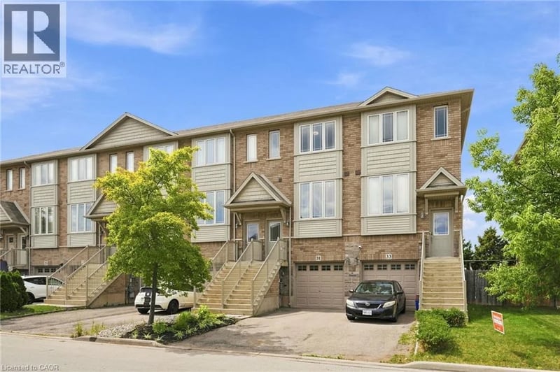 31 EDENROCK Drive, Stoney Creek, Ontario, L8E0G6, Stoney Creek, Ontario — photo 1 of 5