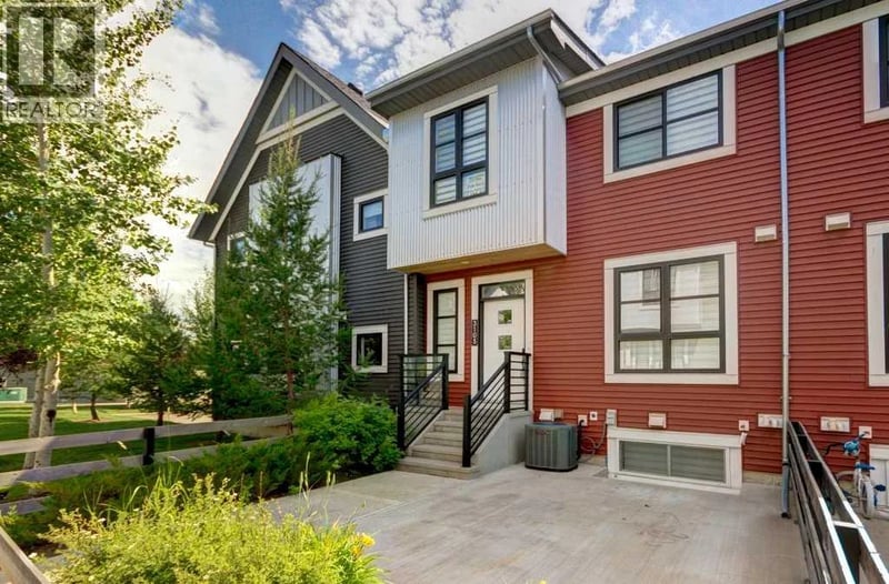100 Walgrove Court Southeast, Calgary, Alberta, T2X4N1, Calgary, Alberta — photo 1 of 5