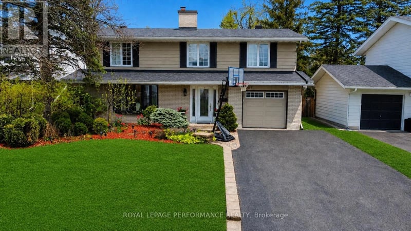 1841 Beattie Avenue, Ottawa, Ontario, K1H5R7, Ottawa, Ontario — photo 1 of 5
