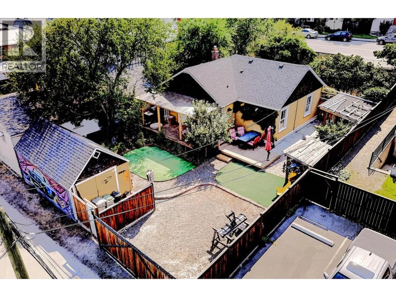 632 Battle Street, Kamloops, British Columbia, V2C2M3, Kamloops, British Columbia — photo 1 of 5