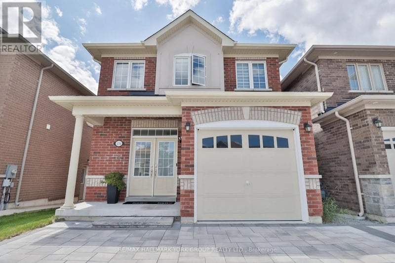 434 Ritas Avenue, Newmarket (Summerhill Estates), Ontario, L3X2N1, Newmarket (Summerhill Estates), Ontario — photo 1 of 5