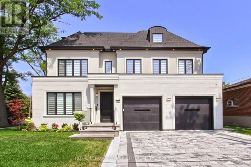 140 Hillmount Avenue, Toronto (Englemount-Lawrence), Ontario, M6B1X8, Toronto (Englemount-Lawrence), Ontario — photo 1 of 5