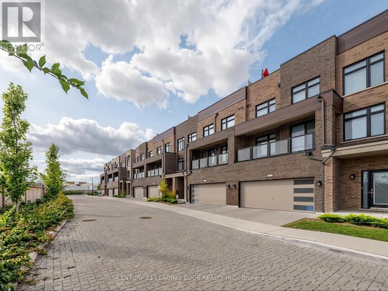 #808 1865 Pickering Parkway, Pickering (Village East), Ontario, L1V0H2, Pickering (Village East), Ontario — photo 1 of 5