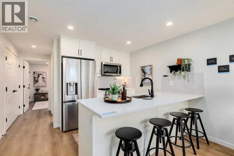 40 Livingston Parade Northeast, Calgary, Alberta, T4B3P6, Calgary, Alberta — photo 1 of 5