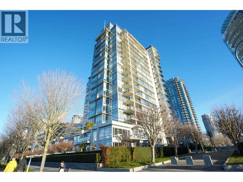 #701 426 BEACH Crescent, Vancouver, British Columbia, V6Z3E9, Vancouver, British Columbia — photo 1 of 5
