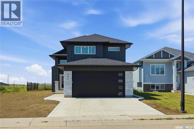 902 Bentley MANOR, Saskatoon, Saskatchewan, S7L6P4, Saskatoon, Saskatchewan — photo 1 of 5