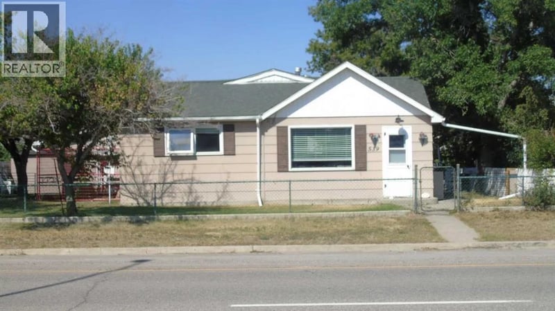 539 23, Fort Macleod, Alberta, T0L0Z0, Fort Macleod, Alberta — photo 1 of 5