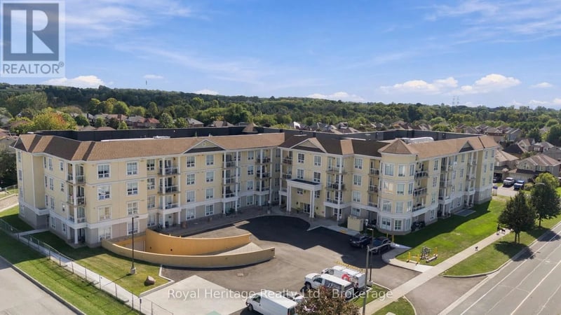 #106 21 Brookhouse Drive, Clarington (Newcastle), Ontario, L1B0V4, Clarington (Newcastle), Ontario — photo 1 of 5