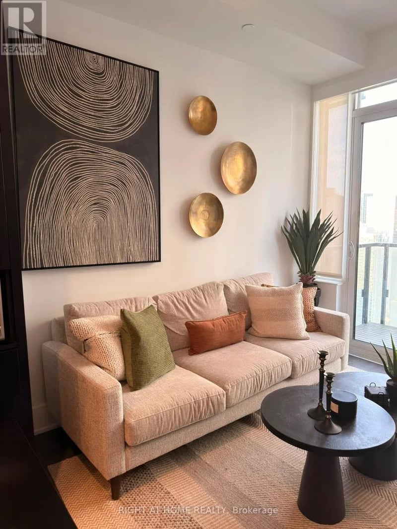 #3609 470 Front Street West, Toronto (Waterfront Communities), Ontario, M5V0V6, Toronto (Waterfront Communities), Ontario — photo 1 of 5
