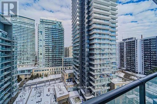 #1007 50 Forest Manor Road, Toronto (Henry Farm), Ontario, M2J1M6, Toronto (Henry Farm), Ontario — photo 1 of 5