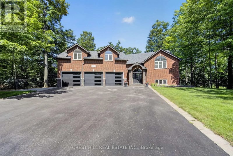 11 Alpine Trail, Springwater (Snow Valley), Ontario, L9X0H4, Springwater (Snow Valley), Ontario — photo 1 of 5