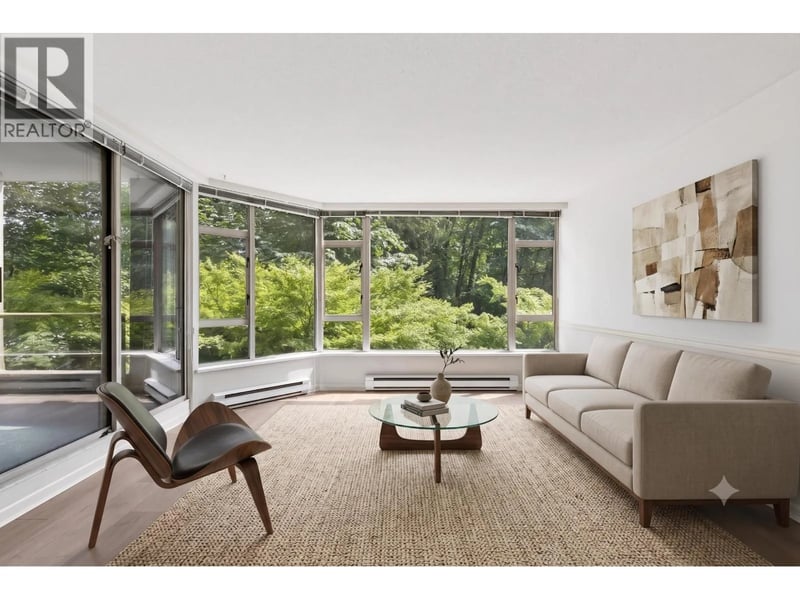 #308 1327 KEITH Road, North Vancouver, British Columbia, V7J3T5, North Vancouver, British Columbia — photo 1 of 5