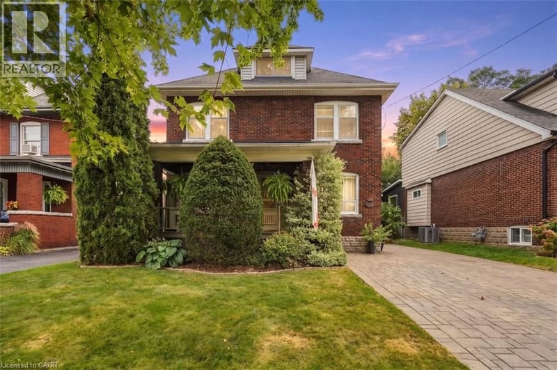 33 TUXEDO Avenue South, Hamilton, Ontario, L8K2R7, Hamilton, Ontario — photo 1 of 5