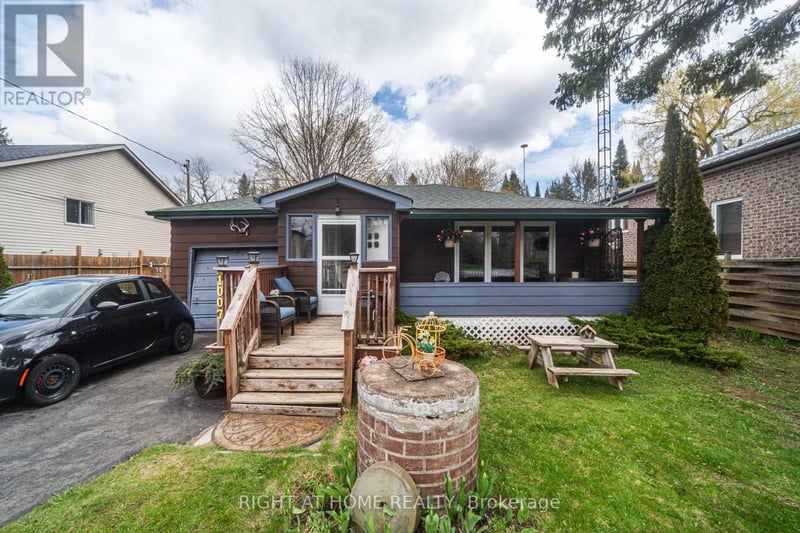 1007 Ferrier Avenue, Innisfil (Lefroy), Ontario, L0L1W0, Innisfil (Lefroy), Ontario — photo 1 of 5