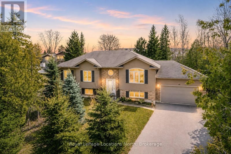 45 William Avenue, Wasaga Beach, Ontario, L9Z2X3, Wasaga Beach, Ontario — photo 1 of 5