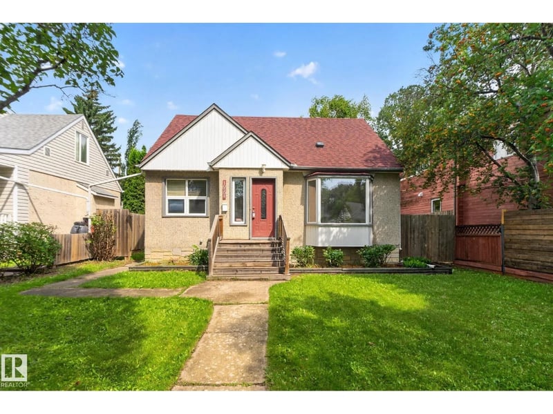 10508 67 AV NW NW, Edmonton, Alberta, T6H1Z5, Edmonton, Alberta — photo 1 of 5