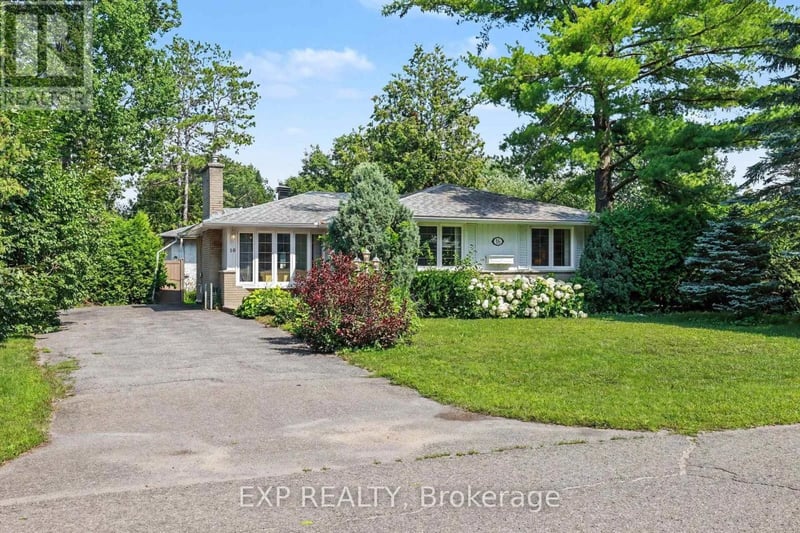 16 Elmsley Crescent, Ottawa, Ontario, K2H6V2, Ottawa, Ontario — photo 1 of 5