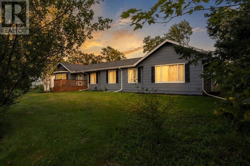 24 Oak Drive, Sherwood, Prince Edward Island, C1A6T5, Sherwood, Prince Edward Island — photo 1 of 5