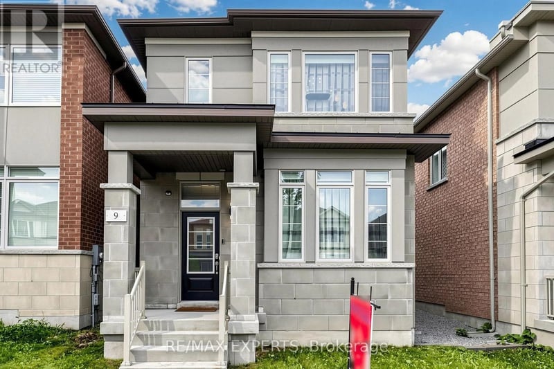 9 Applegate Drive, East Gwillimbury (Sharon), Ontario, L9N0R2, East Gwillimbury (Sharon), Ontario — photo 1 of 5