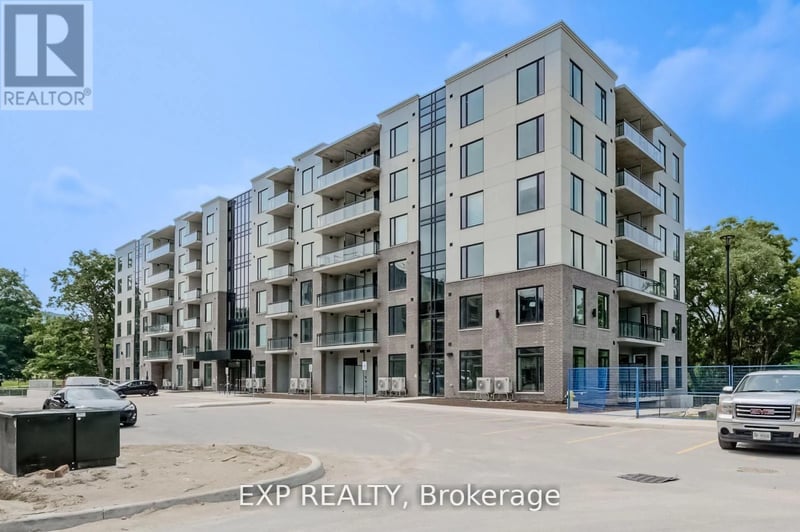 #516 103 Roger Street, Waterloo, Ontario, N2J1A4, Waterloo, Ontario — photo 1 of 5