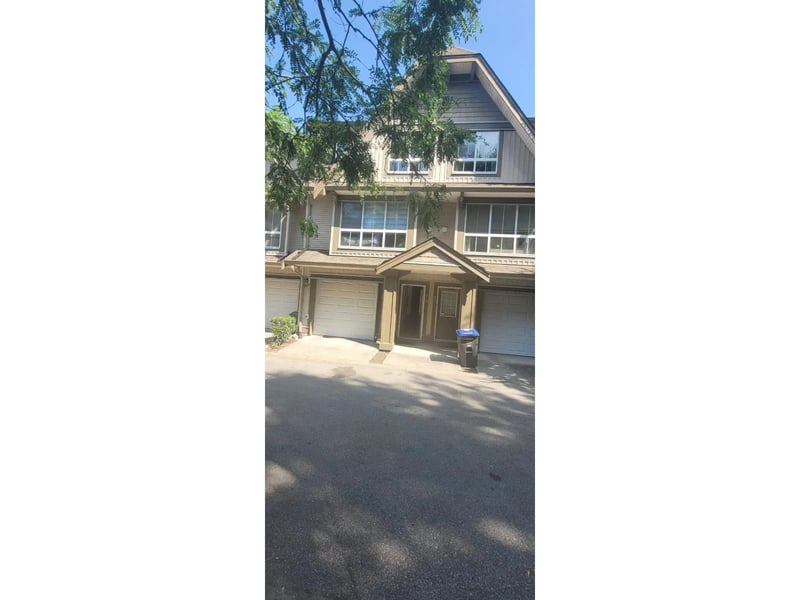 #16 12738 66 Avenue, Surrey, British Columbia, V3W2A8, Surrey, British Columbia — photo 1 of 4